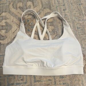 White lululemon sports bra